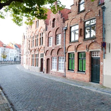 Brugse Charme Huis Met Tuin Aan Het Water 8P Brujas Exterior foto